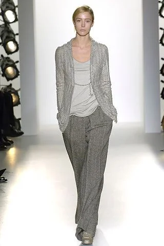 Look 18